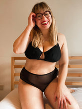 Load image into Gallery viewer, That&#39;s hot Lift Me Up Bralette
