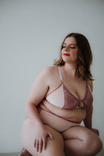 Load image into Gallery viewer, Sweetness Lift Me Up Bralette
