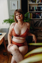 Load image into Gallery viewer, Macaron Wrap Bralette
